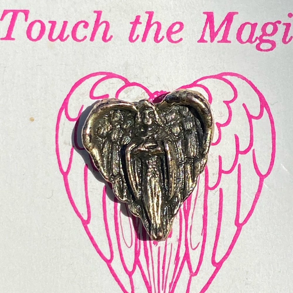 Vintage Guardian Angel pin gold tone small Angel Heart made in USA